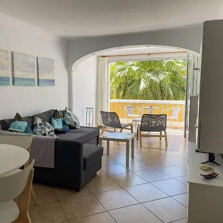 Casita Papagayo Garden *